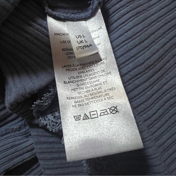 UO Brielle Button-Front Tank Top - Picture 6 of 10